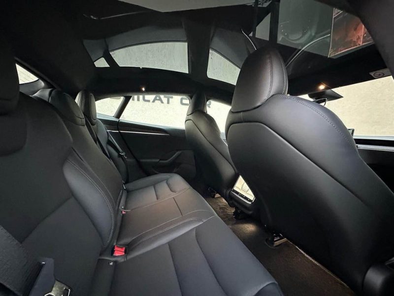 Tesla Model S -  Фото 3