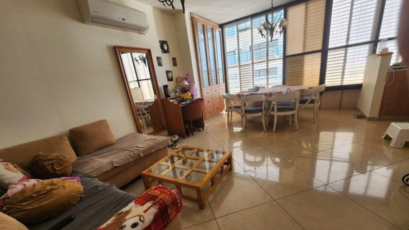 В аренду 3х-комнатная на Rishon LeTsiyon St 33, Netanya за 5550 ₪ -  Фото 2