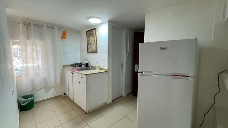 В аренду 1,5-комнатная на Sha'ar HaGai St 10, Netanya за 3000 ₪ -  Фото 1