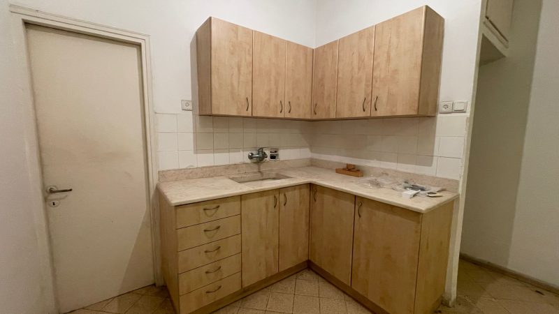 В аренду 2х-комнатная на Jabotinski 3, Hadera за 2200 ₪ -  Фото 2