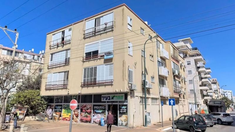 В аренду 1,5-комнатная на Sderot Yerushalayim 29, Netanya за 3300 ₪ -  Фото 1