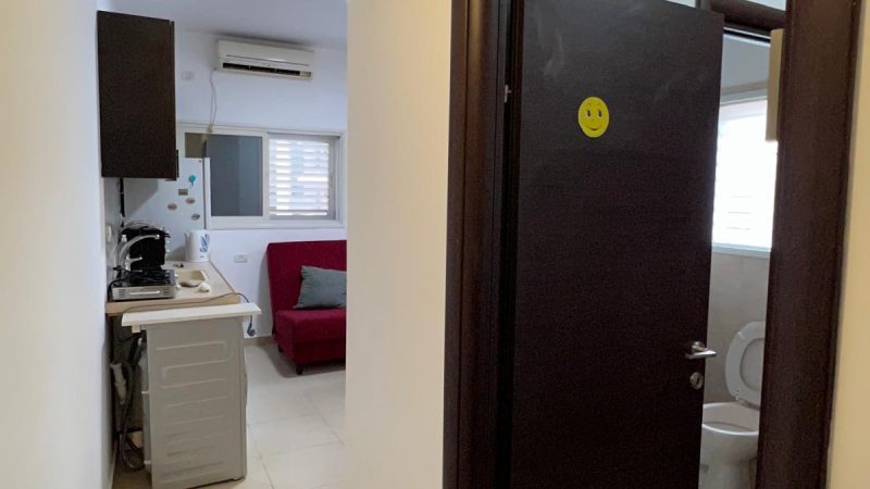 В аренду 2х-комнатная на Pinsker St 20, Netanya за 3300 ₪ -  Фото 5
