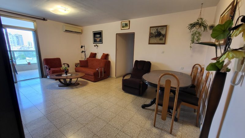 Продается 3-комнатная квартира в Ашдоде (Юд-Гимель) -  Фото 2
