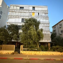 В аренду 3х-комнатная на Ussishkin St 5, Netanya за 3800 ₪