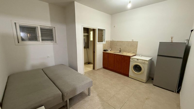 В аренду студия на Dizengoff 39, Netanya за 2300 ₪ -  Фото 2