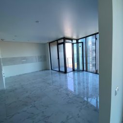 Продается Квартира 72кв.м у Моря 1-я линия, у Парка. Батуми, Грузия