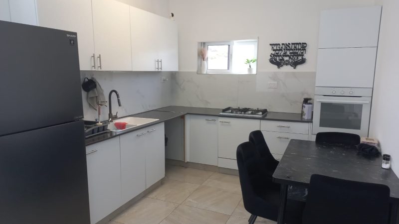 В аренду 3-комнатная на Kdoshei Belsen 22, Netanya за 4300 ₪ -  Фото 2