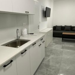 В аренду студия на Shmuel HaNatziv St 14, Netanya за 3000 ₪