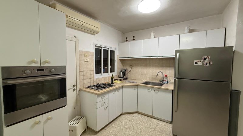 В аренду 3х-комнатная с двориком на Borohov 9, Netanya за 4500 ₪ -  Фото 1