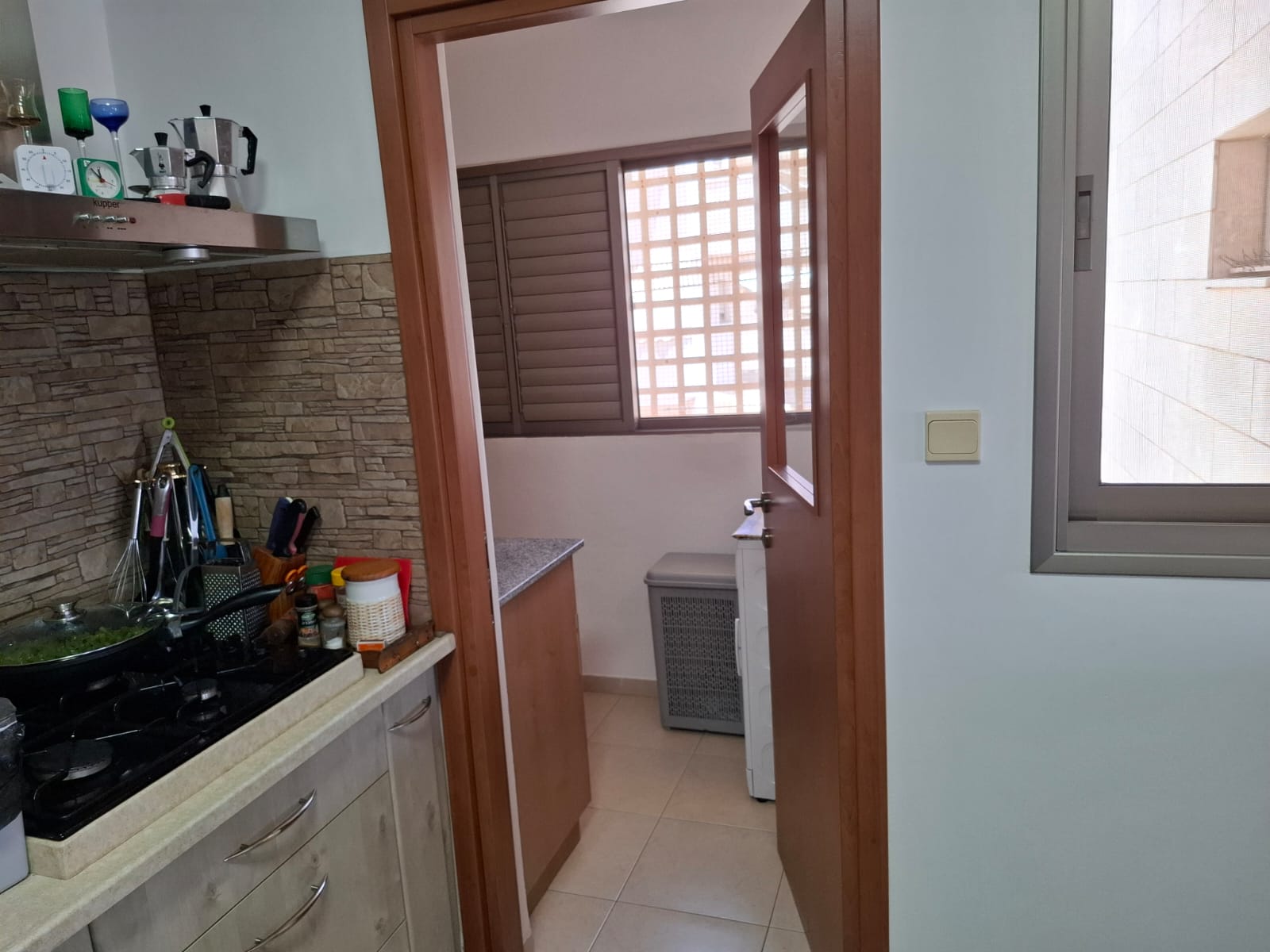 Продажа 4 комнатной квартиры в Хадере -  Фото 4