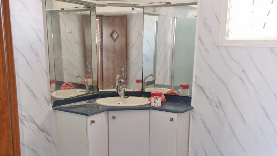 В аренду 2,5-комнатная на Ya'akov Weiss St 8, Netanya за 3800 ₪ -  Фото 4