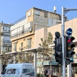 В аренду студия на Herzl St 31, Netanya за 2400 ₪