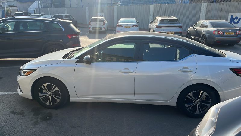 Продаю Nissan Sentra от первого владельца. Ездил мало, так как большую -  Фото 3