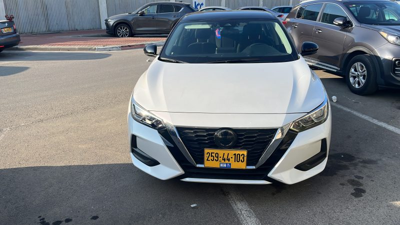 Продаю Nissan Sentra от первого владельца. Ездил мало, так как большую -  Фото 2